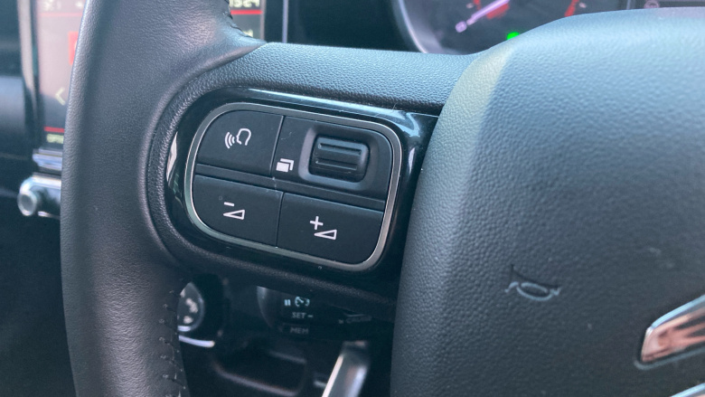 Citroen C3 Aircross 1.2 PureTech 110 Shine 5dr Petrol Hatchback